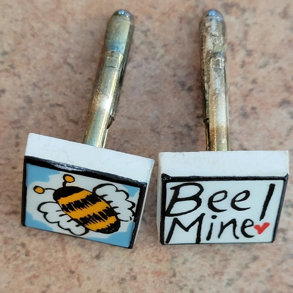 Sonia Spencer ~ Bee Mine Cuff Links ~ Made in England ~ Cute ~ Pop Art ~ Retro!